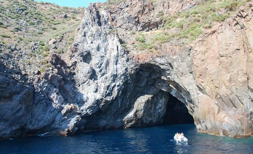 Grotta del Cavallo